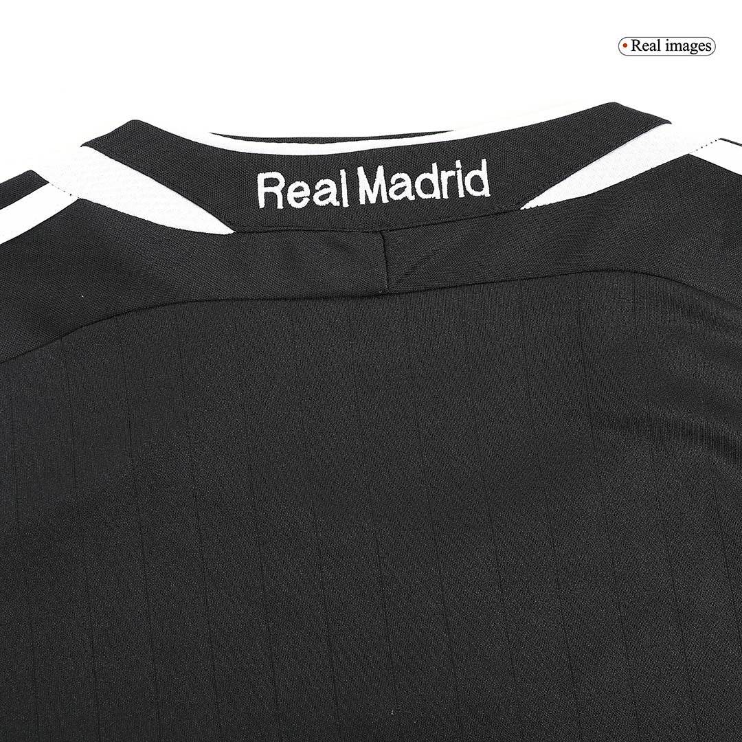 Męska Koszulka Retro Wyjazdowa Real Madrid 2006/07 z Długim Rękawem - Topowe Koszulki Pilkarskie Sklep Internetowy