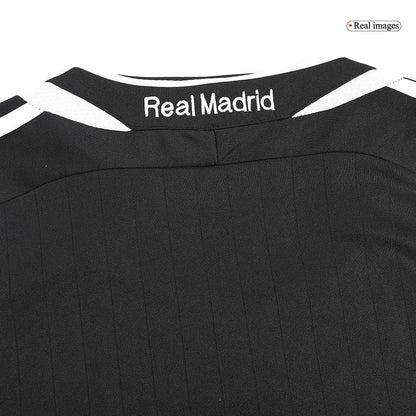 Męska Koszulka Retro Wyjazdowa Real Madrid SERGIO RAMOS #4 2006/07 z Długim Rękawem - Topowe Koszulki Pilkarskie Sklep Internetowy