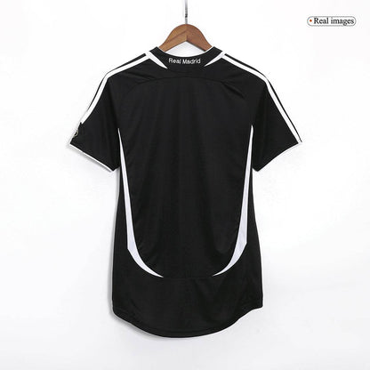 Męska Koszulka Retro Wyjazdowa Real Madrid 2006/07 - Topowe Koszulki Pilkarskie Sklep Internetowy