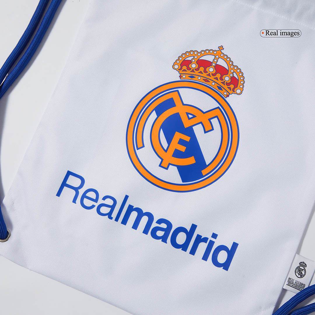 Worek sportowy Real Madrid Biały - Wyprzedaż Sezonowa - Topowe Koszulki Pilkarskie Sklep Internetowy
