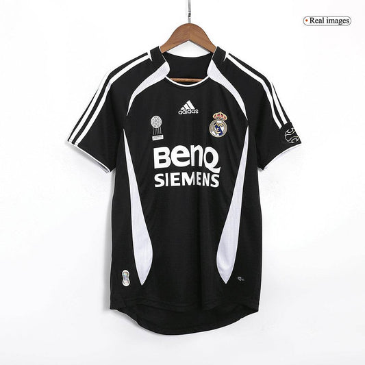 Męska Koszulka Retro Wyjazdowa Real Madrid SERGIO RAMOS #4 2006/07 - Topowe Koszulki Pilkarskie Sklep Internetowy