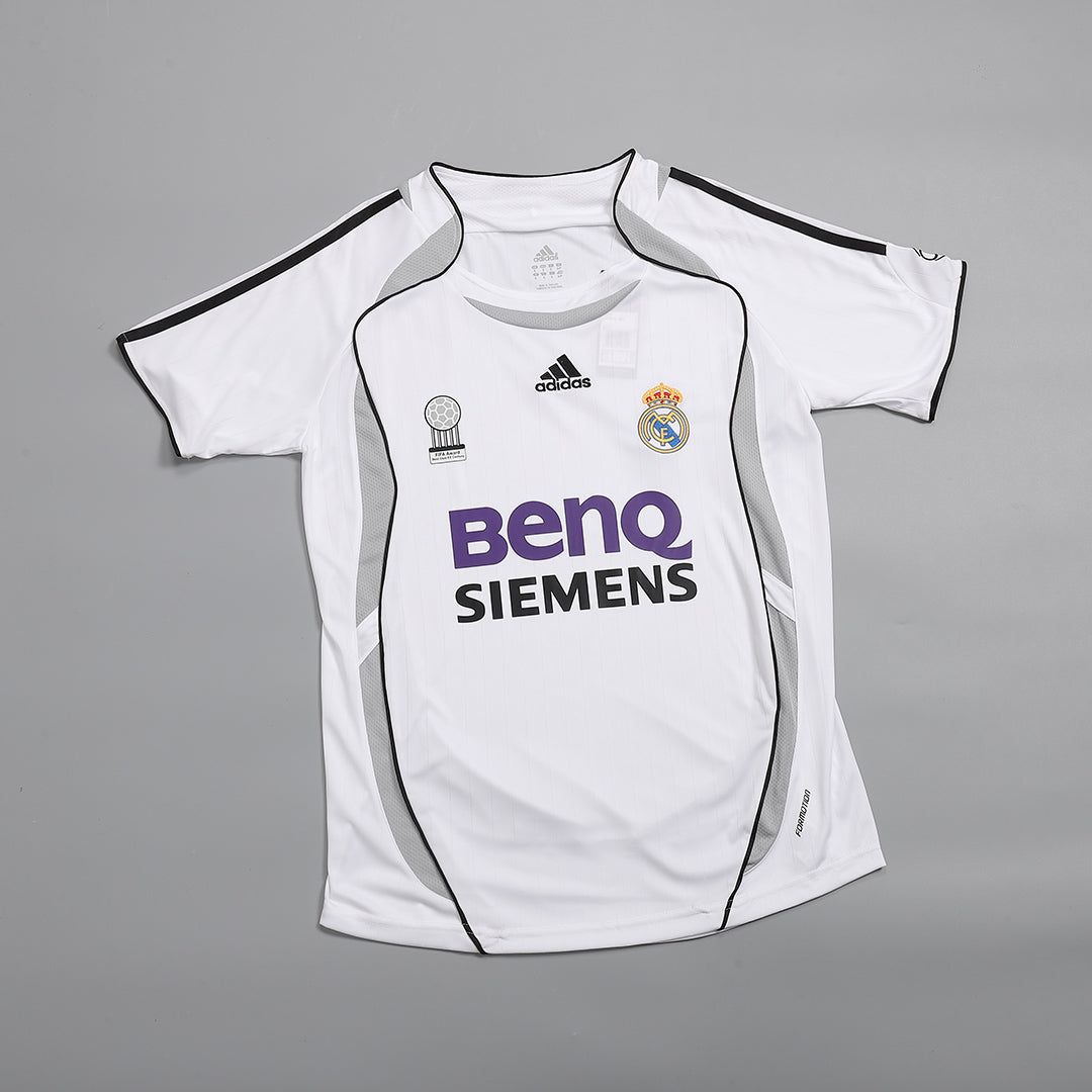 Męska Koszulka Retro Domowa Real Madrid 2006/07