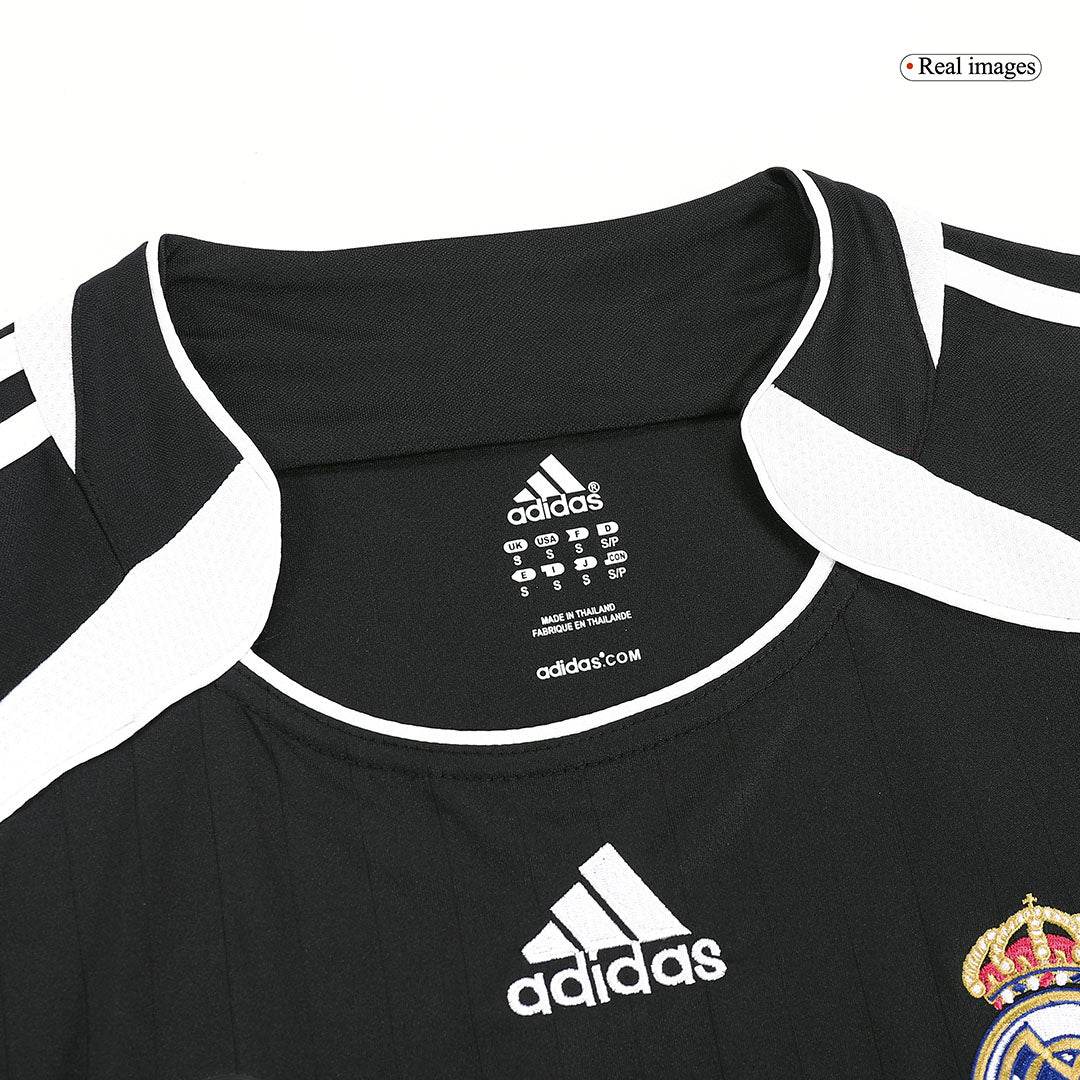 Męska Koszulka Retro Wyjazdowa Real Madrid 2006/07 z Długim Rękawem - Topowe Koszulki Pilkarskie Sklep Internetowy