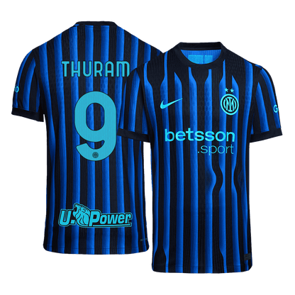 Męska Koszulka Domowa Inter Milan THURAM #9 Wersja Piłkarska 2025/26 - Slim Fit - Topowe Koszulki Pilkarskie Sklep Internetowy