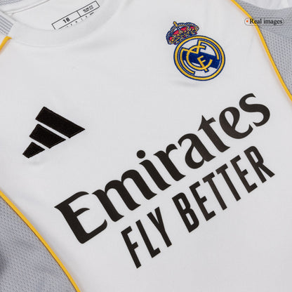 Dziecięcy Zestaw Domowa Real Madrid (Koszulka + Spodenki + Skarpety) 2025/26 [PREMIUM]