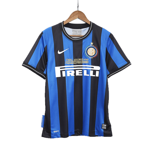 Męska domowa koszulka piłkarska Retro 2009/10 Inter Mediolan - UCL Final - Topowe Koszulki Pilkarskie Sklep Internetowy