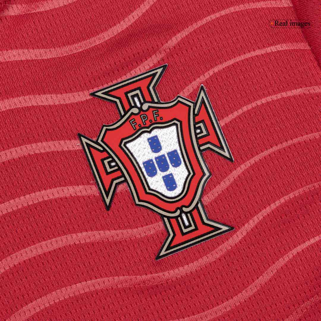 Dziecięcy zestaw Portugalii domowa RONALDO #7 (Koszulka+Spodenki) - Mundial 2026 [PREMIUM]