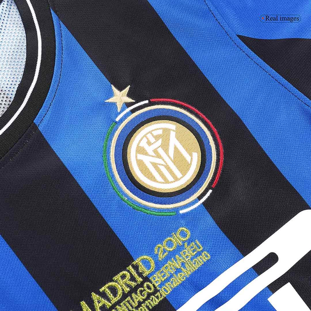 Męska domowa koszulka piłkarska Retro 2009/10 Inter Mediolan - UCL Final - Topowe Koszulki Pilkarskie Sklep Internetowy