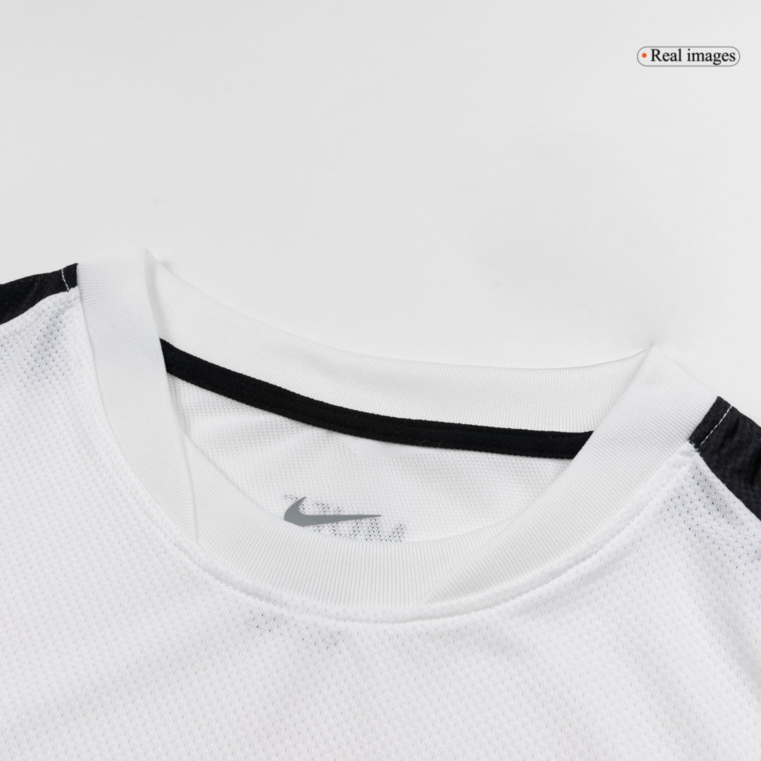 Męska Koszulka Retro Wyjazdowa Manchester United 2010/11