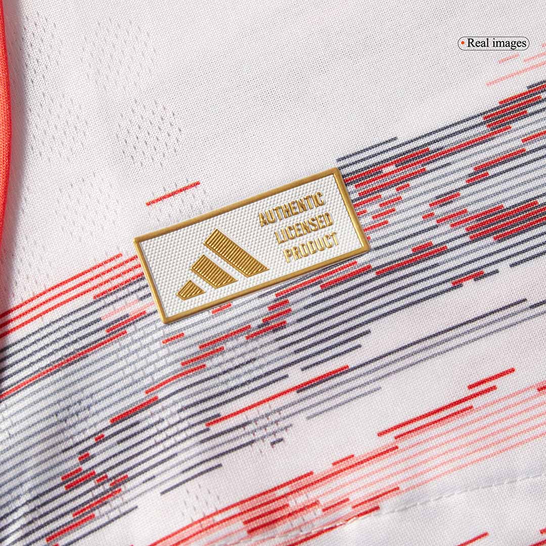 Męska Koszulka Wyjazdowa Bayern Munich OLISE #17 Wersja Piłkarska 2025/26 - Slim Fit
