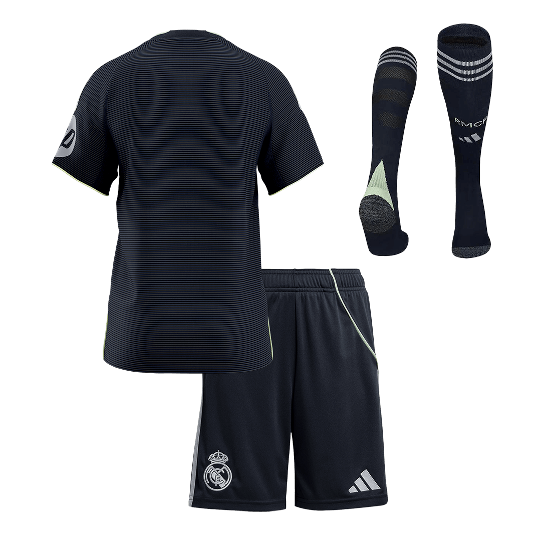 Dziecięcy Zestaw Wyjazdowa Real Madrid (Koszulka + Spodenki + Skarpety) 2025/26 [PREMIUM]