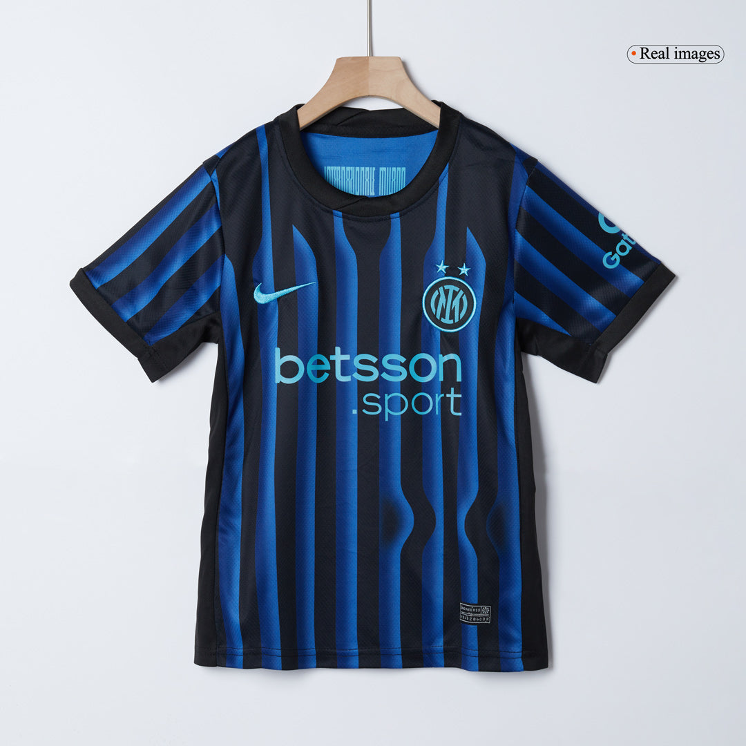 Dziecięcy Zestaw Domowa Inter Milan (Koszulka + Spodenki + Skarpety) 2025/26