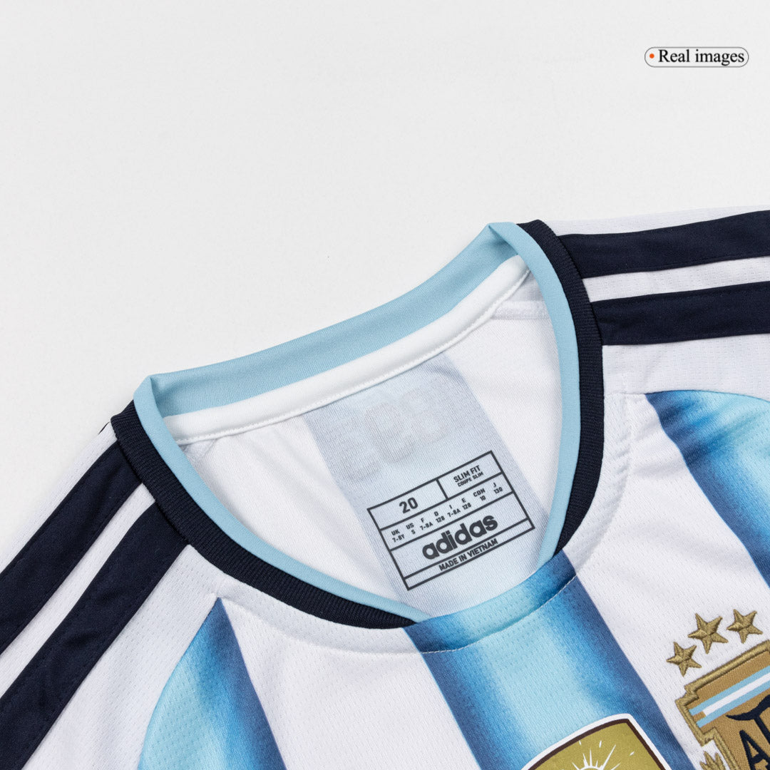 Dziecięcy zestaw Argentyny domowa J.ÁLVAREZ #9 (Koszulka+Spodenki) - Mundial 2026 [PREMIUM]